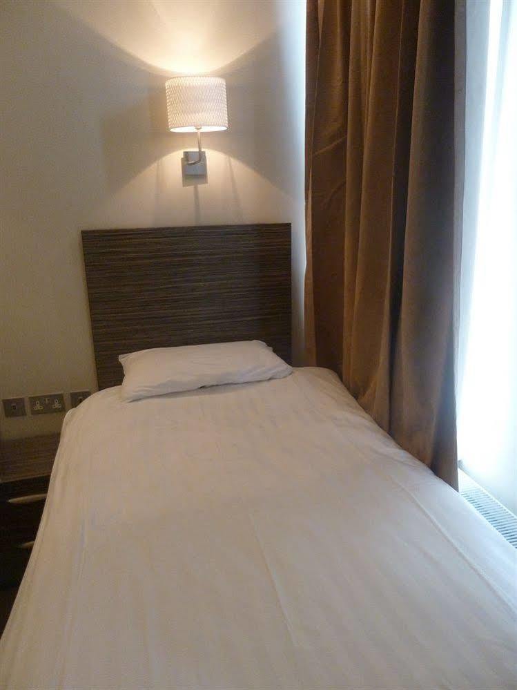 Sara Hotel Londen Buitenkant foto
